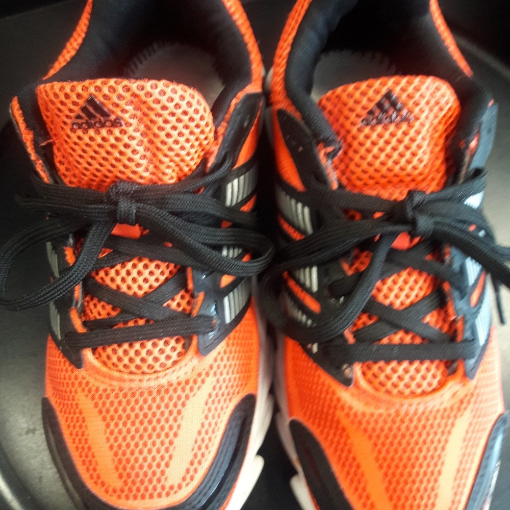 Adidas Adiprene kids Orange & Black Tennis Shoes